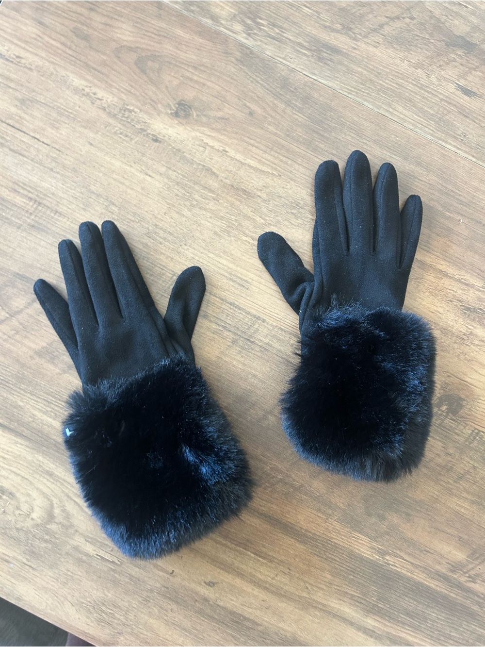 Luxury Faux Fur Cuff Women's Winter Gloves Black old money Halloween gala fancy